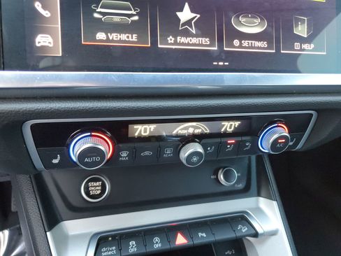 Used 2023 Audi Q3 2.0T Premium image 76