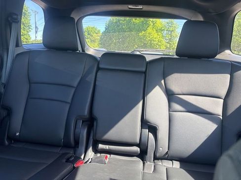 Used 2023 Honda Passport EX-L image 10