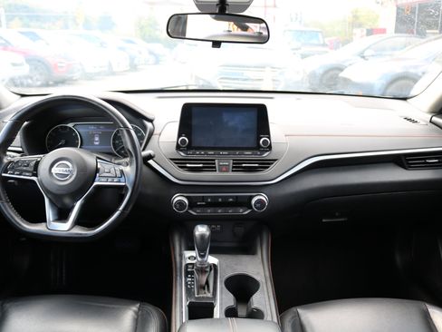 Used 2020 Nissan Altima 2.5 SR image 32