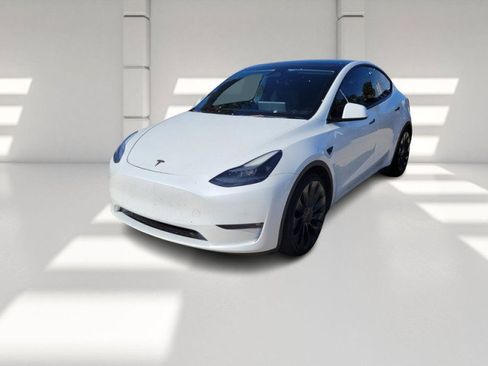 Used 2022 Tesla Model Y Performance image 1