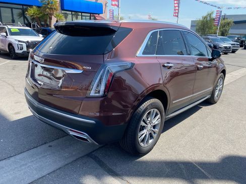 Used 2022 Cadillac XT5 Premium Luxury w/ Technology Package FWD image 6