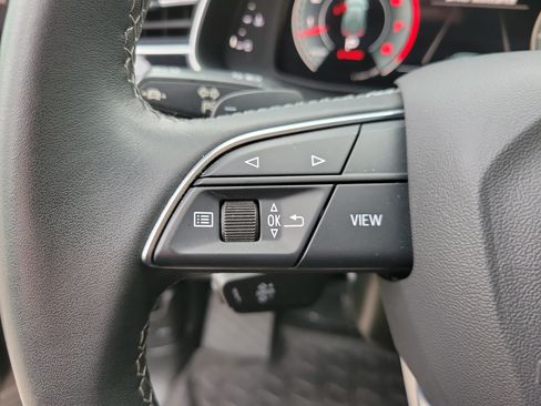 Used 2021 Audi Q8 Premium w/ Black Optic Package AWD/4WD image 20