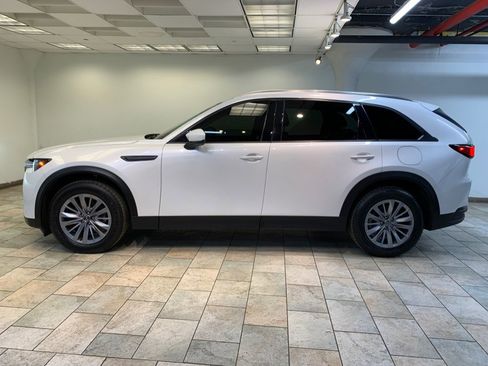 Used 2024 MAZDA CX-90 3.3 Turbo w/ Preferred Plus AWD/4WD image 4