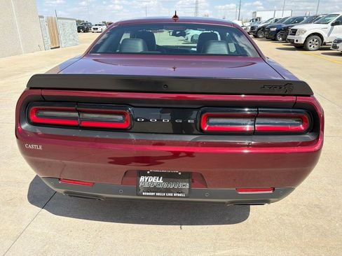 Used 2023 Dodge Challenger SRT Hellcat RWD image 6