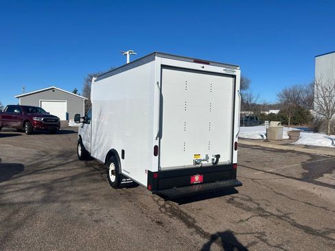 New 2025 Ford E-350 and Econoline 350 XL w/ Power Equipment Group image 15