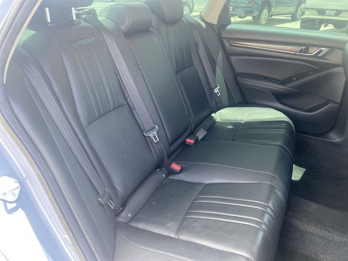 Used 2021 Honda Accord Touring image 28