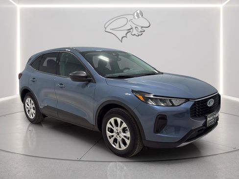 New 2026 Ford Escape Active image 8