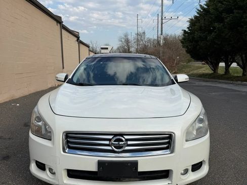 Used 2014 Nissan Maxima 3.5 SV w/ Premium Package FWD image 2
