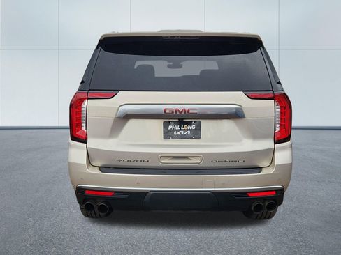 Used 2022 GMC Yukon XL Denali image 6
