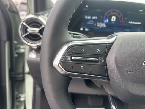 New 2026 Chevrolet Equinox LT w/ LPO, Floor Liner Package image 19