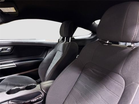 Used 2017 Ford Mustang GT image 21