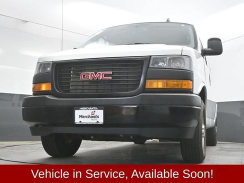Used 2024 GMC Savana 2500 LS w/ Driver Convenience Package RWD image 32