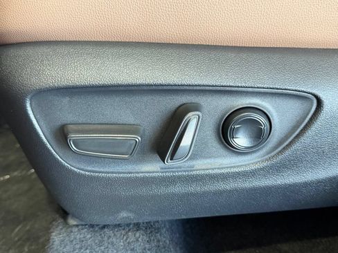 New 2026 Toyota Grand Highlander AWD Hybrid image 18