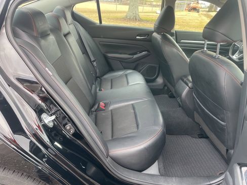 Used 2024 Nissan Altima 2.5 SR image 15