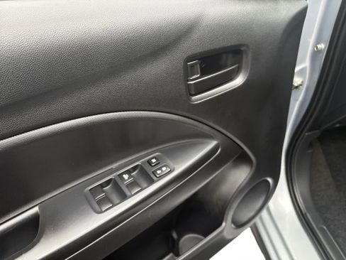 Used 2024 Mitsubishi Mirage ES image 11