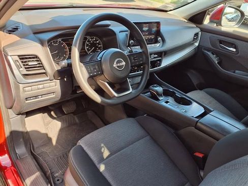 Used 2023 Nissan Rogue SV FWD image 27