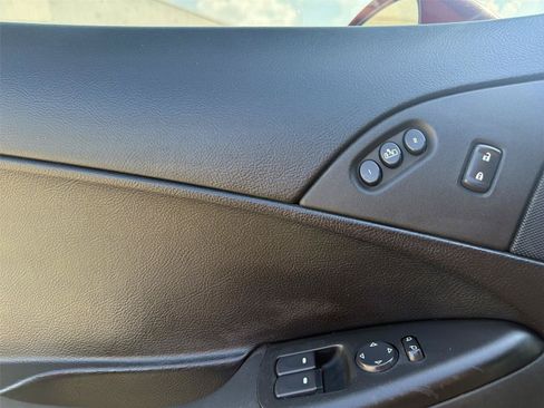 Used 2005 Chevrolet Corvette Coupe w/ Preferred Equipment Group RWD image 13