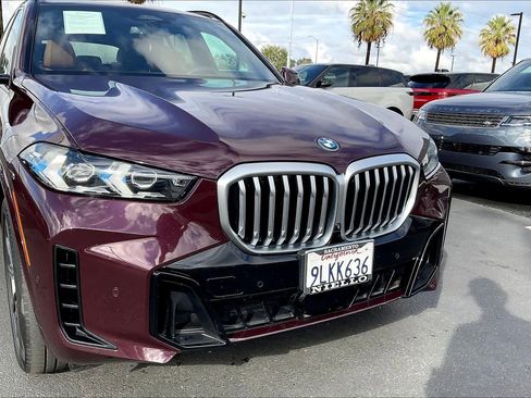 Used 2024 BMW X5 xDrive50e w/ M Sport Package image 33