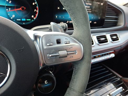 Used 2023 Mercedes-Benz GLE 53 AMG 4MATIC image 19