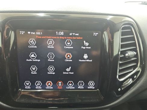 Used 2019 Jeep Compass Limited image 7