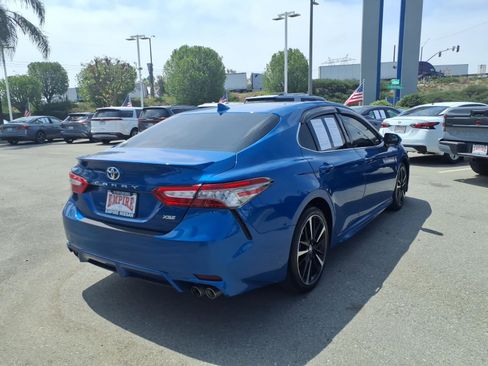 Used 2019 Toyota Camry XSE w/ Navigation Package FWD image 7