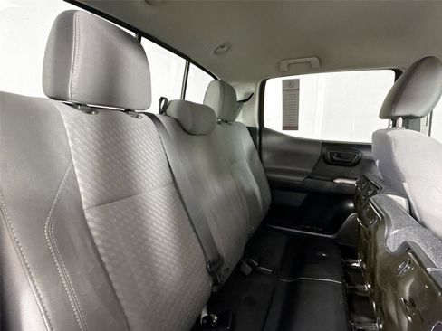 Certified 2022 Toyota Tacoma SR5 w/ Technology Package image 33