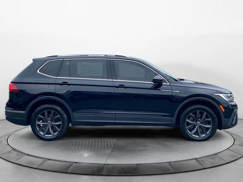 Used 2023 Volkswagen Tiguan SE FWD image 6