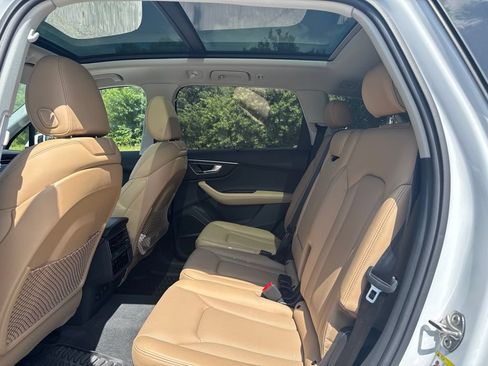 Used 2025 Audi Q7 3.0T Prestige AWD/4WD image 7