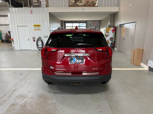 Used 2018 GMC Terrain SLE w/ Driver Convenience Package AWD/4WD image 6
