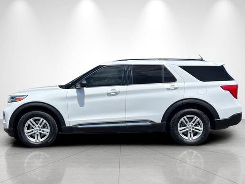Used 2022 Ford Explorer XLT RWD image 7