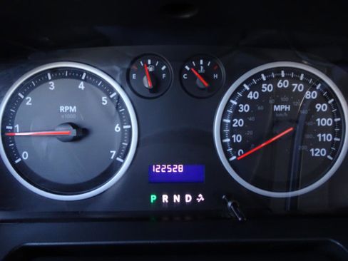 Used 2012 RAM 1500 Express image 17