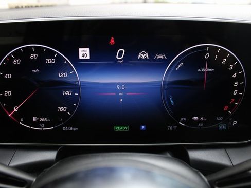 New 2025 Mercedes-Benz GLC 350e 4MATIC image 23