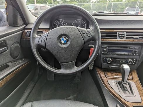 Used 2009 BMW 328i xDrive Sedan image 14