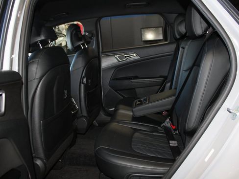 Used 2023 Kia Sportage X-Line image 17