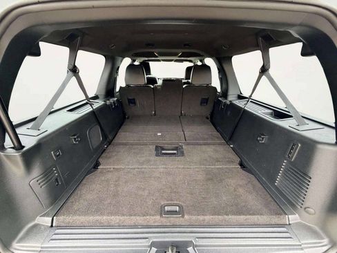 Used 2017 Ford Expedition EL Limited w/ Equipment Group 301A image 9