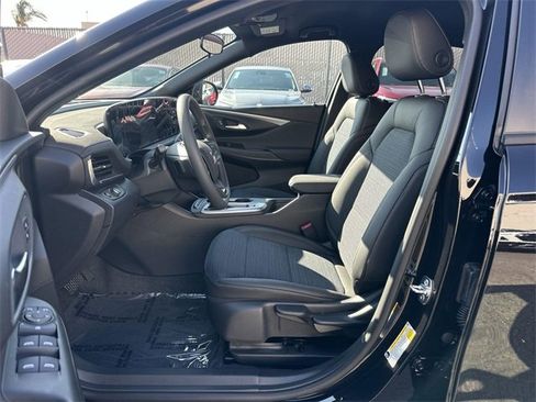 New 2026 Buick Envista Preferred image 18