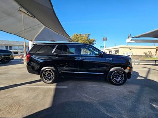 Used 2021 GMC Yukon SLT w/ SLT Luxury Plus Package video 4