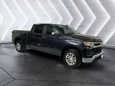 Used 2023 Chevrolet Silverado 1500 LT image 1