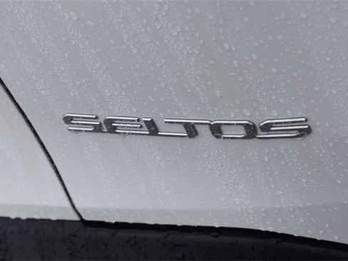 New 2026 Kia Seltos SX w/ SX Sunroof Package image 18