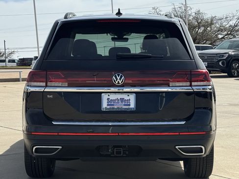 New 2026 Volkswagen Atlas SE image 5