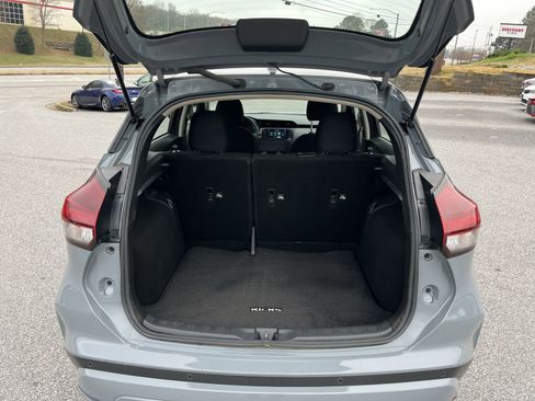 Used 2023 Nissan Kicks SV image 25