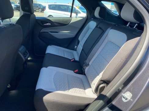 Certified 2022 Chevrolet Equinox LS FWD image 17