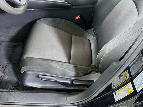Used 2018 Honda Accord LX image 22
