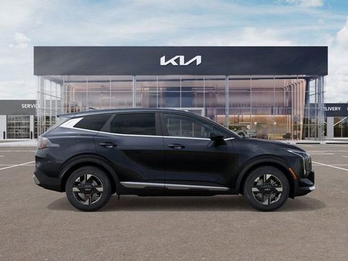 New 2026 Kia Sportage LX FWD image 7