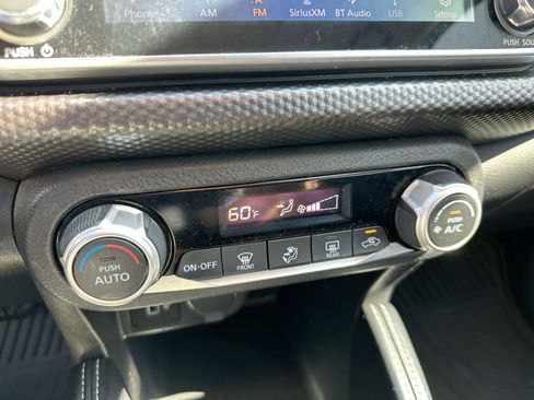 Used 2019 Nissan Kicks SV image 18