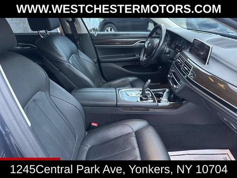 Used 2019 BMW 740e xDrive w/ Executive Package AWD/4WD image 14