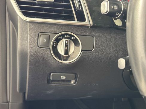 Used 2018 Mercedes-Benz GLS 450 4MATIC image 32