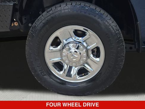 Used 2022 RAM 2500 Tradesman AWD/4WD image 12