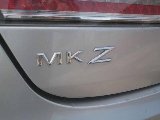 Used 2015 Lincoln MKZ AWD w/ Equipment Group 102A Reserve image 9