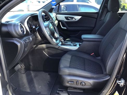Used 2021 Chevrolet Blazer LT FWD image 10